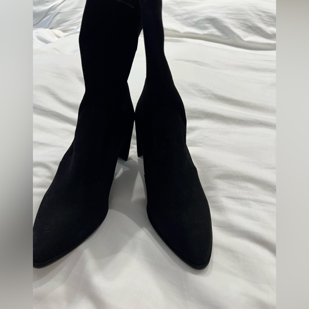 Stuart weitzman booty